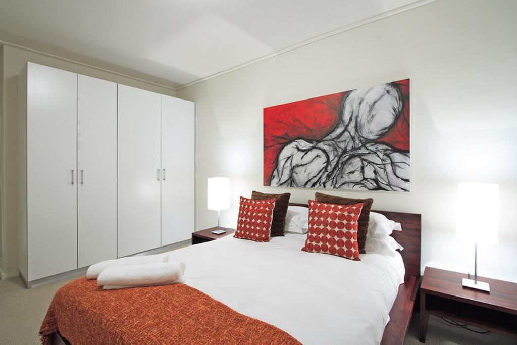 Flat Rock Cape Town Room photo